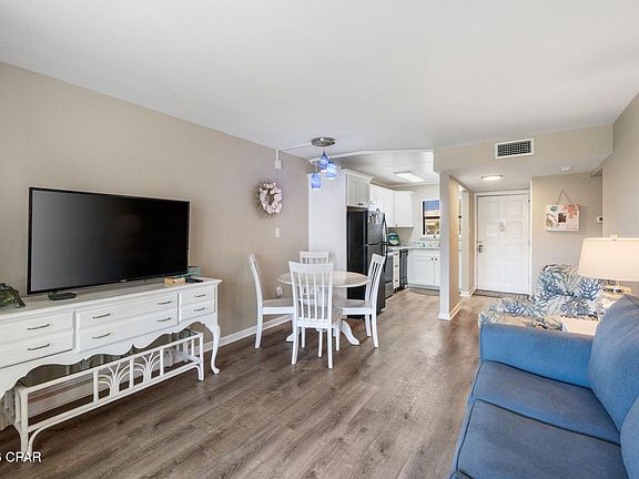 3rd image of 4701 Thomas Dr #214
