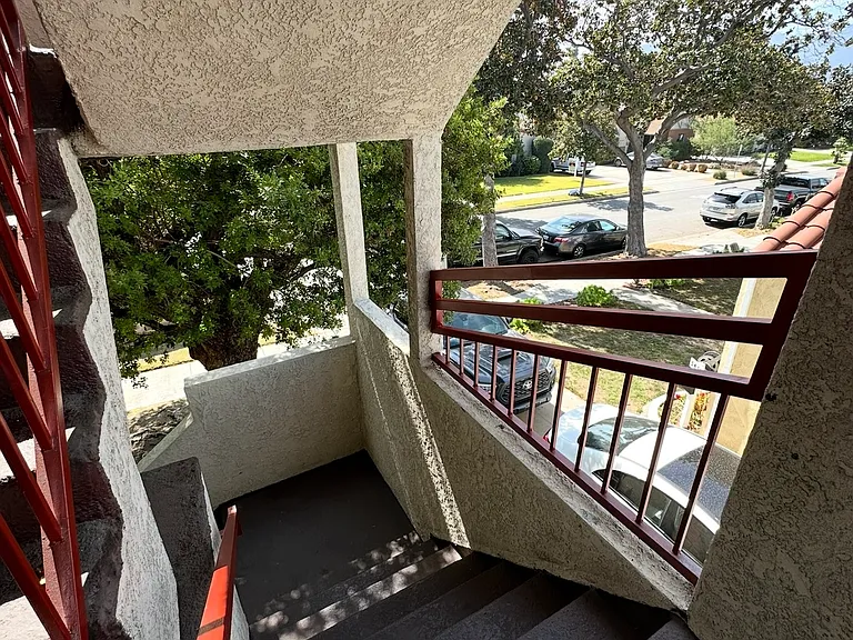 541 Ivy St #2 — Photo 11