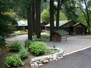 16 Bee Ranch Rd, Sierra City, CA 96125