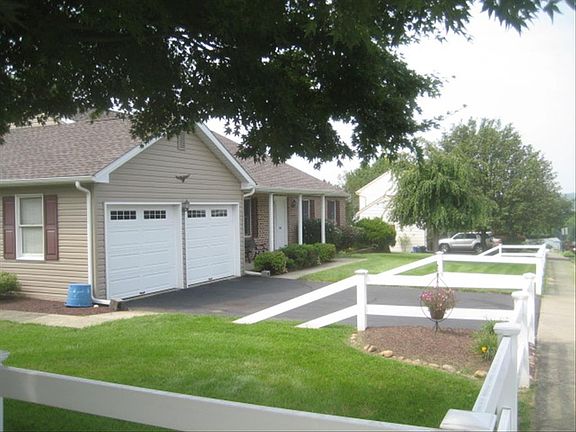 4th image of 580 Buckingham Dr