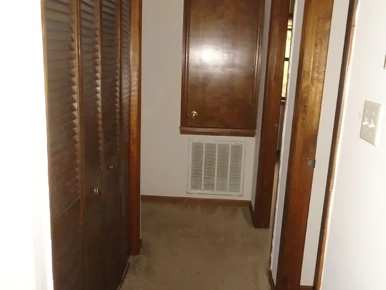5906 Notblake Ave — Photo 7