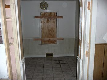 2nd image of 14411 Tacoma St