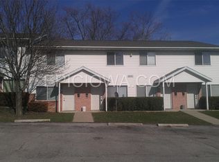 2821 Cory Ct SW APT 10, Cedar Rapids, IA 52404
