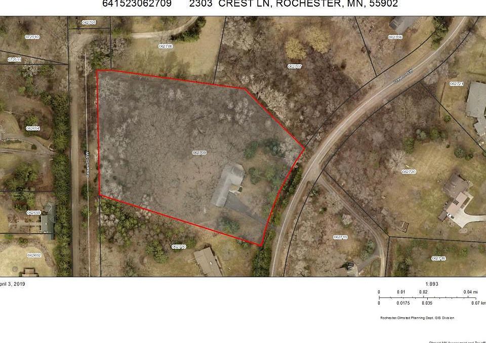 2nd image of 2303 Crest Ln SW