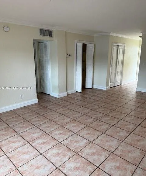 6707 N Kendall Dr #104 — Photo 2