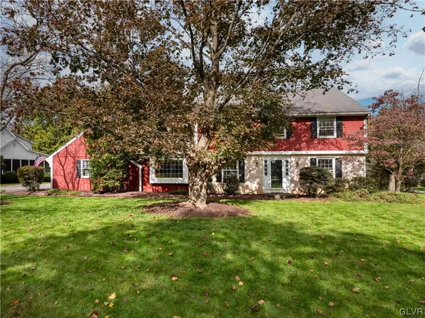 1430 Dartmouth Dr, Bethlehem, PA 18017