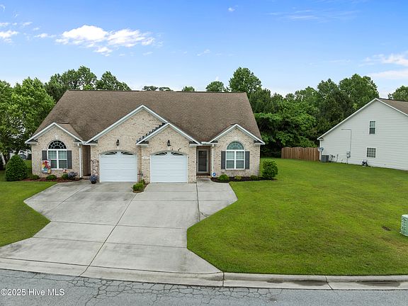 3rd image of 1852 Cambria Drive #B