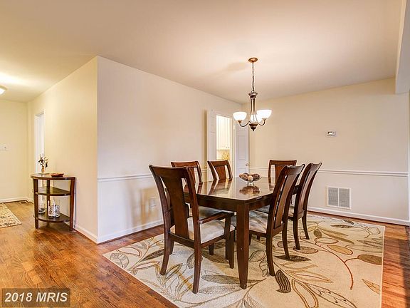 5th image of 5806 Tudor Ln