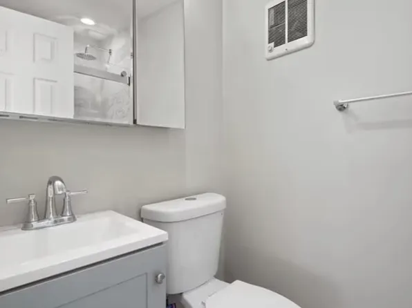 109 Bloomsberry St, Baltimore, MD 21230