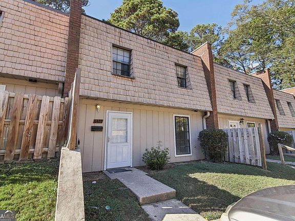 2nd image of 6429 Woodstone Way