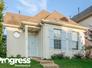 1262 Carlton Ridge Dr, Cordova, TN 38018