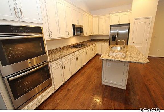 4th image of 16478 Greenspring Ave