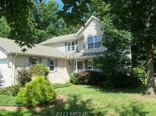 2594 Sun Valley Dr, Waldorf, MD 20603