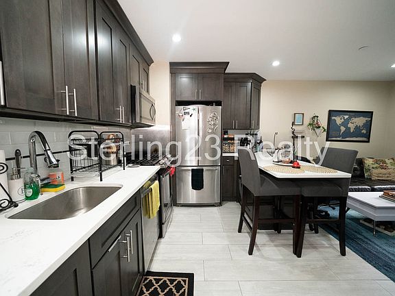 2nd image of 2108 Steinway St #1