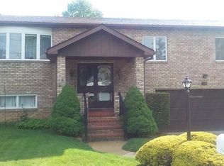 129 Pauline Dr, Latrobe, PA 15650