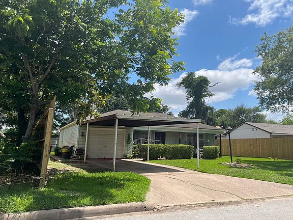 3rd image of 7311 Marilyn Ln
