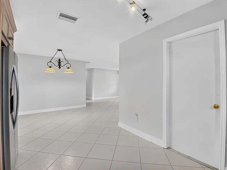 4599 Betelnut St — Photo 26