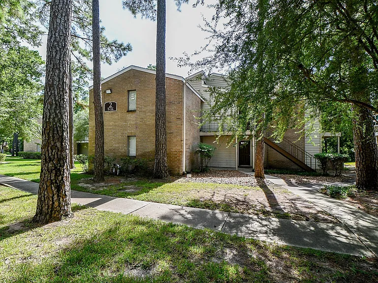 3500 Tangle Brush Dr #14 — Photo 5