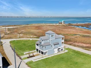 1634 Brown Pelican Bnd, Galveston, TX 77554
