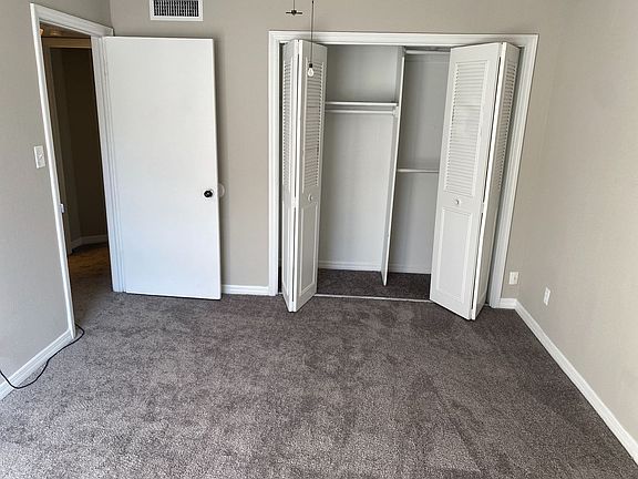 5th image of 285 Wymore Rd #202