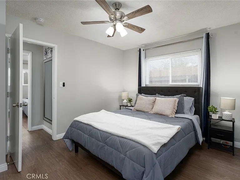 716 N Orange St — Photo 16