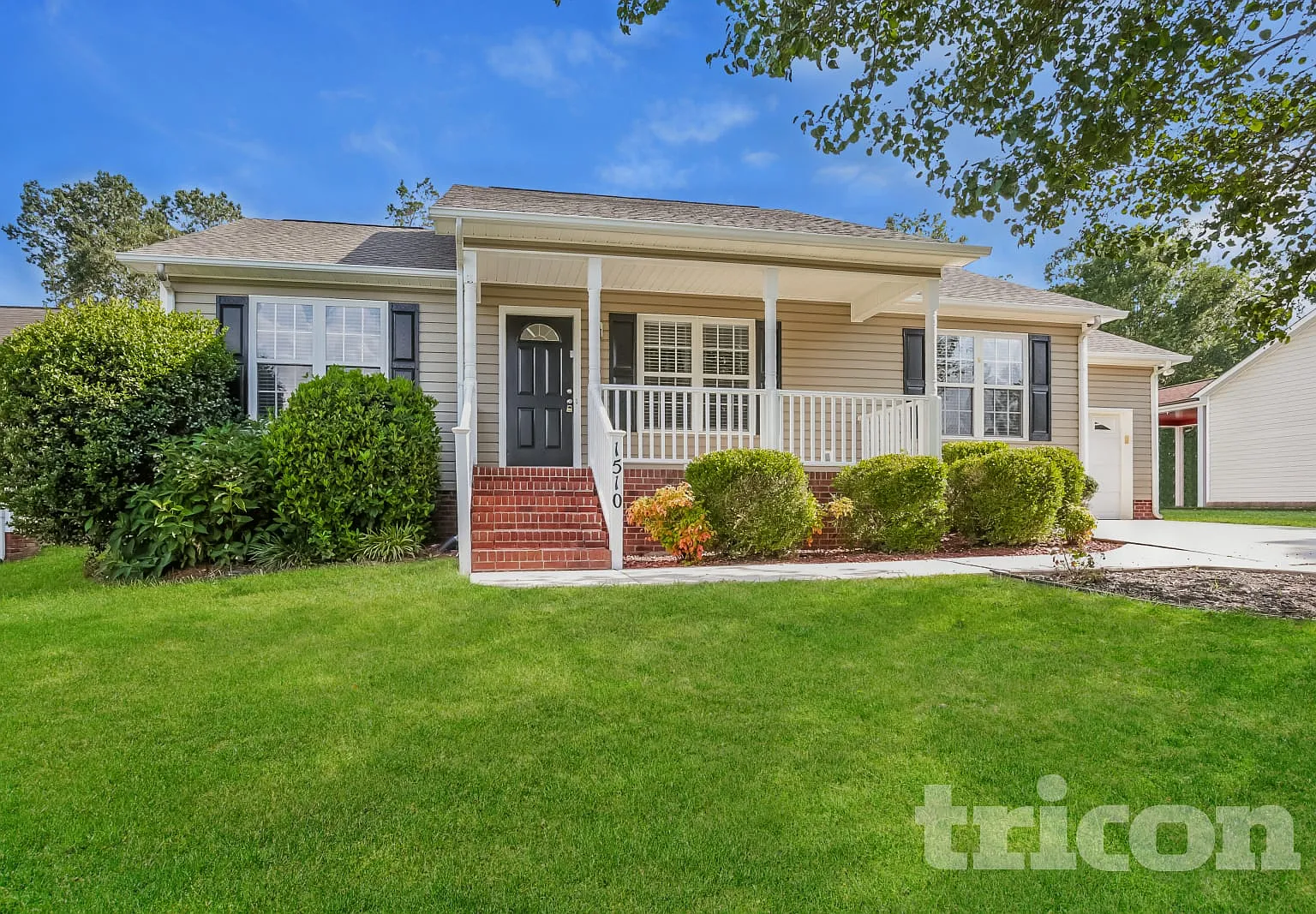 1510 Southtree Lane High Point NC — Photo 1