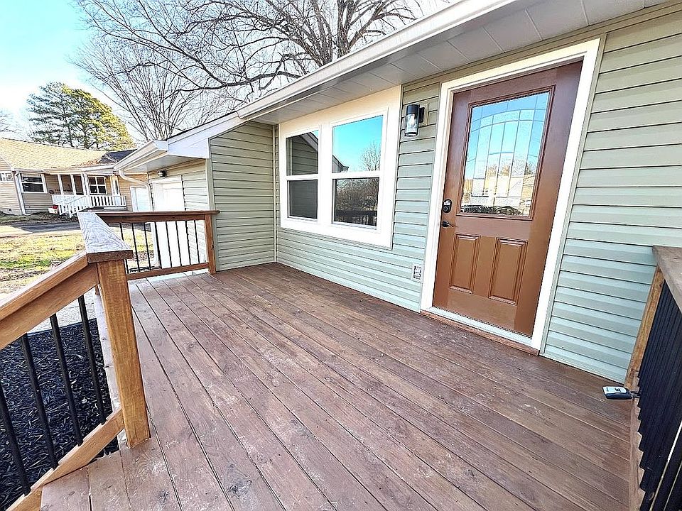 Front entry w/digital lock
