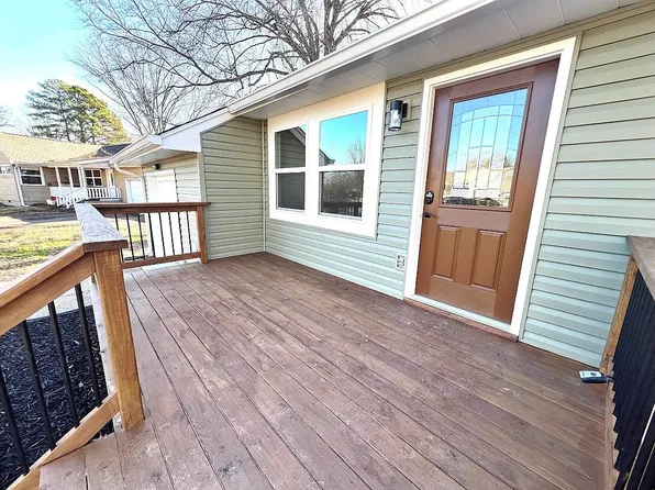 5508 Belaire Dr, Chattanooga, TN 37411