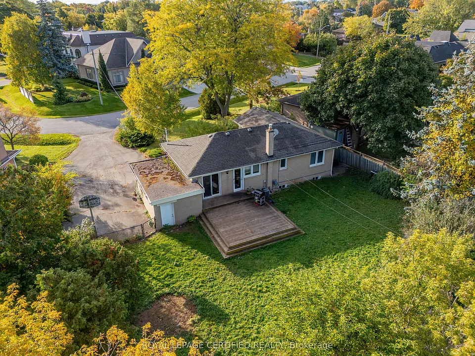 1333 Sheldon Ave #LOWER