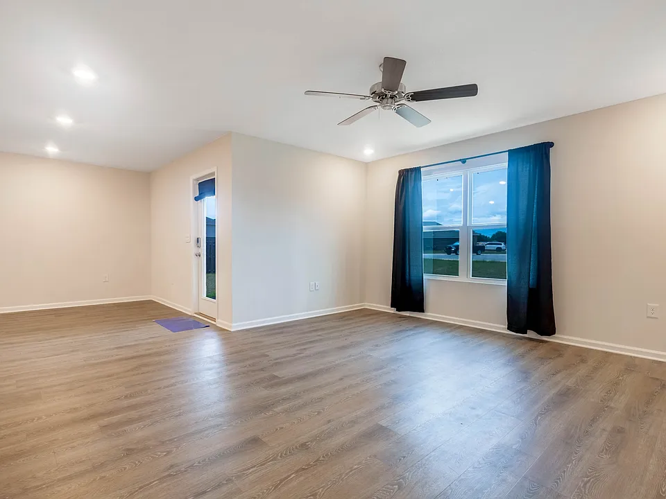 2850 Patriot Ridge Dr