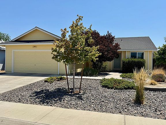 Xeriscape frontyard