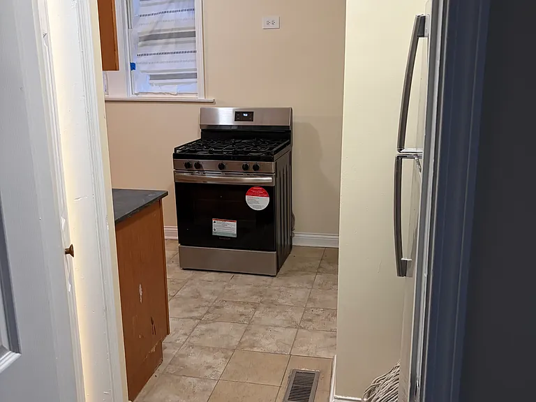 9022 S Justine St #1 — Photo 18