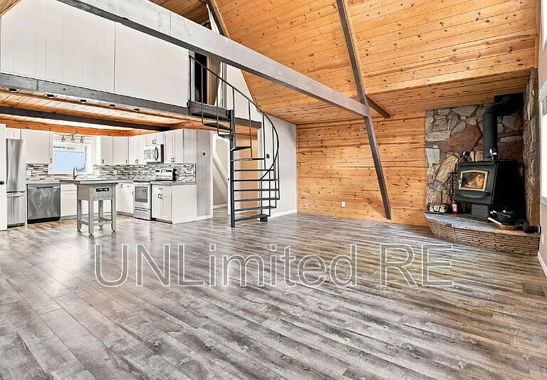795 E Reindeer Dr — Photo 16