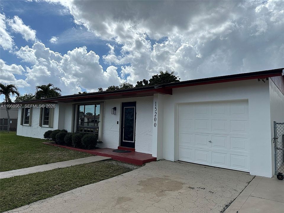 1st image of 15200 SW 109th Ave