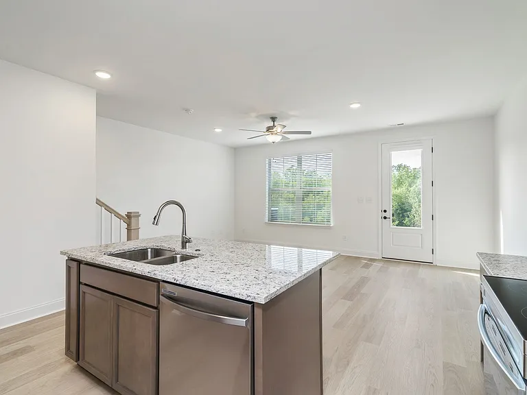 1472 Mountain Quail Cir — Photo 10