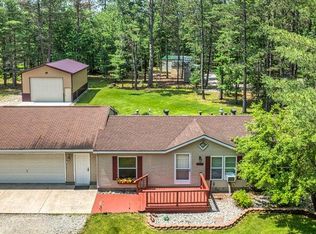 2027 Rosalind Ave, Grayling, MI 49738