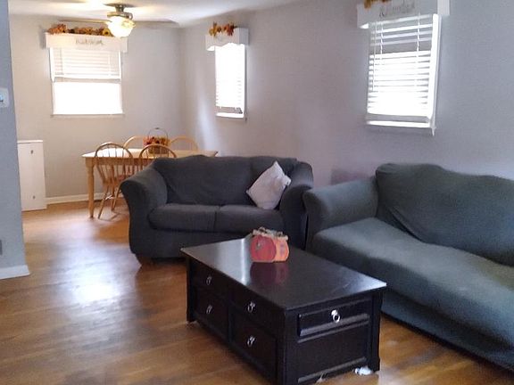 3rd image of 1806 Windermere Ave