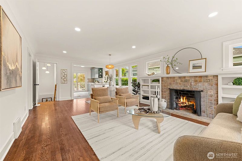 4th image of 7534 Jones Avenue NW