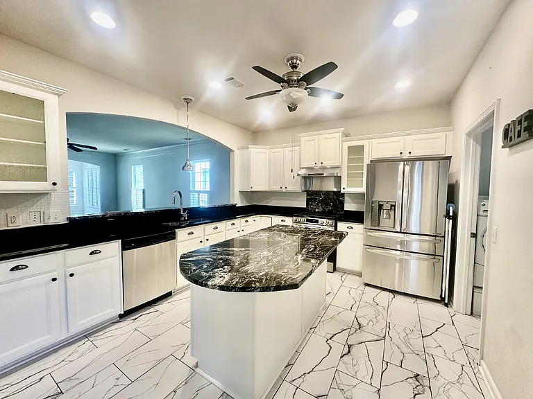 120 Spring Beauty Dr — Photo 6