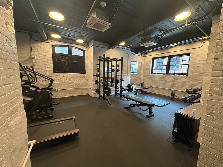 54 Union St #109 — Photo 9