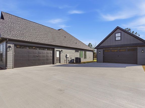 3rd image of 1165 Goodjoin Rd