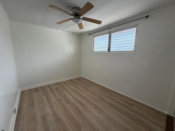 3rd image of 711 Wiliwili St APT 3