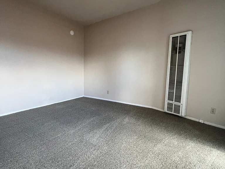 5822 Kingman Ave #H — Photo 8