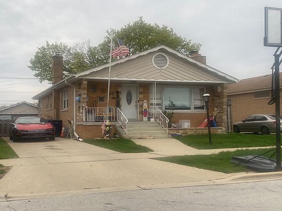 3rd image of 9410 S Ridgeway Ave