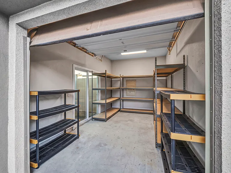 233 Castellari Dr — Photo 84
