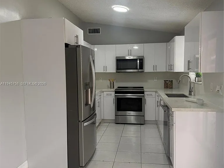 14285 SW 287th St — Photo 5