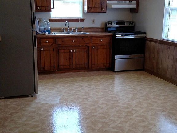 4th image of 3606 Woodside Ct