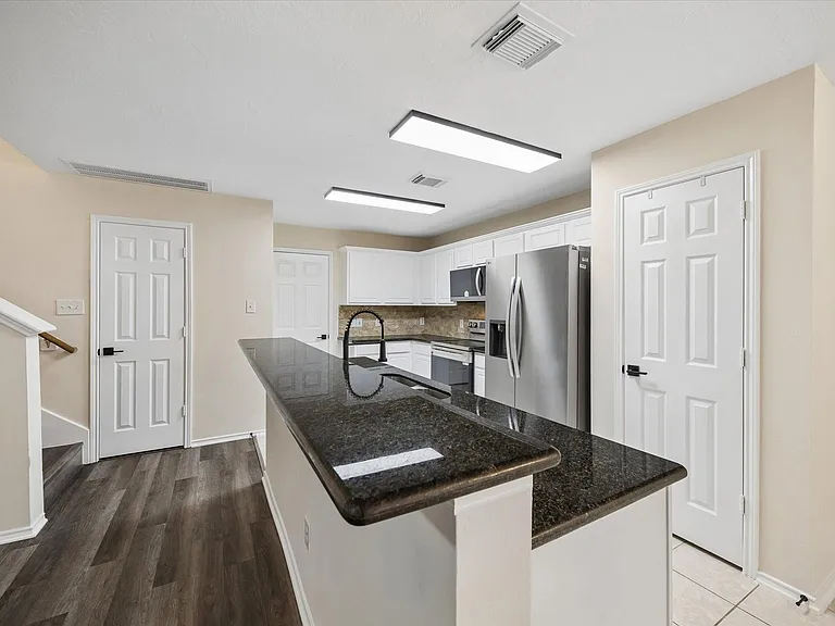 7 Wineberry Pl — Photo 8
