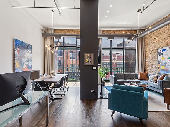 2nd image of 3151 N Lincoln Ave APT 213