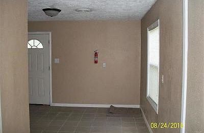 1st image of 517 Saint Dorothy Dr